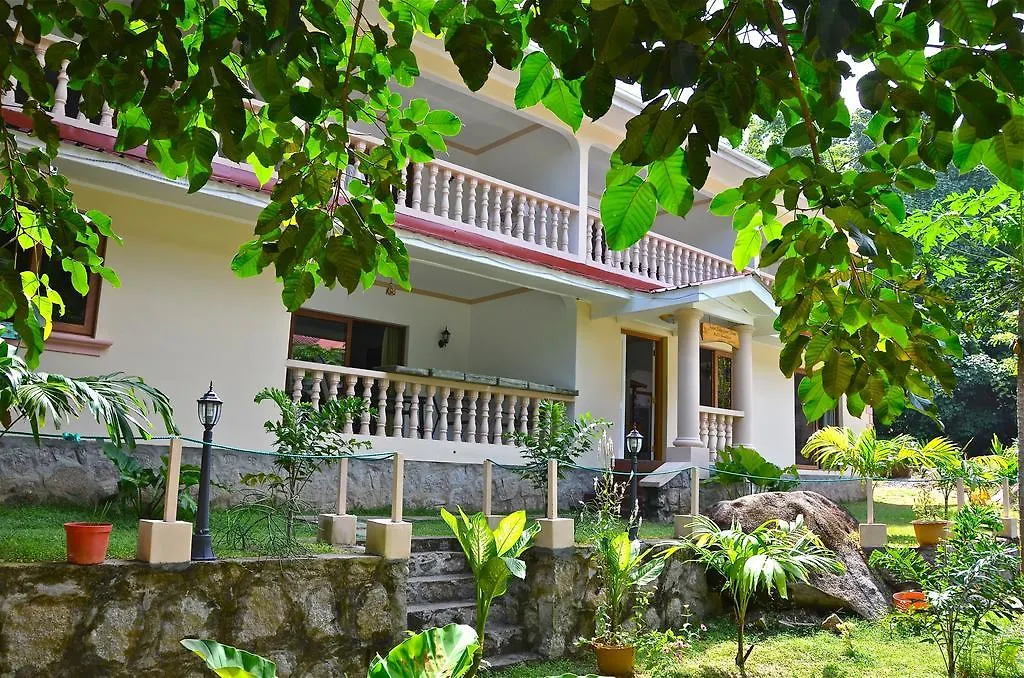 Forest Lodge Guest House Bel Ombre