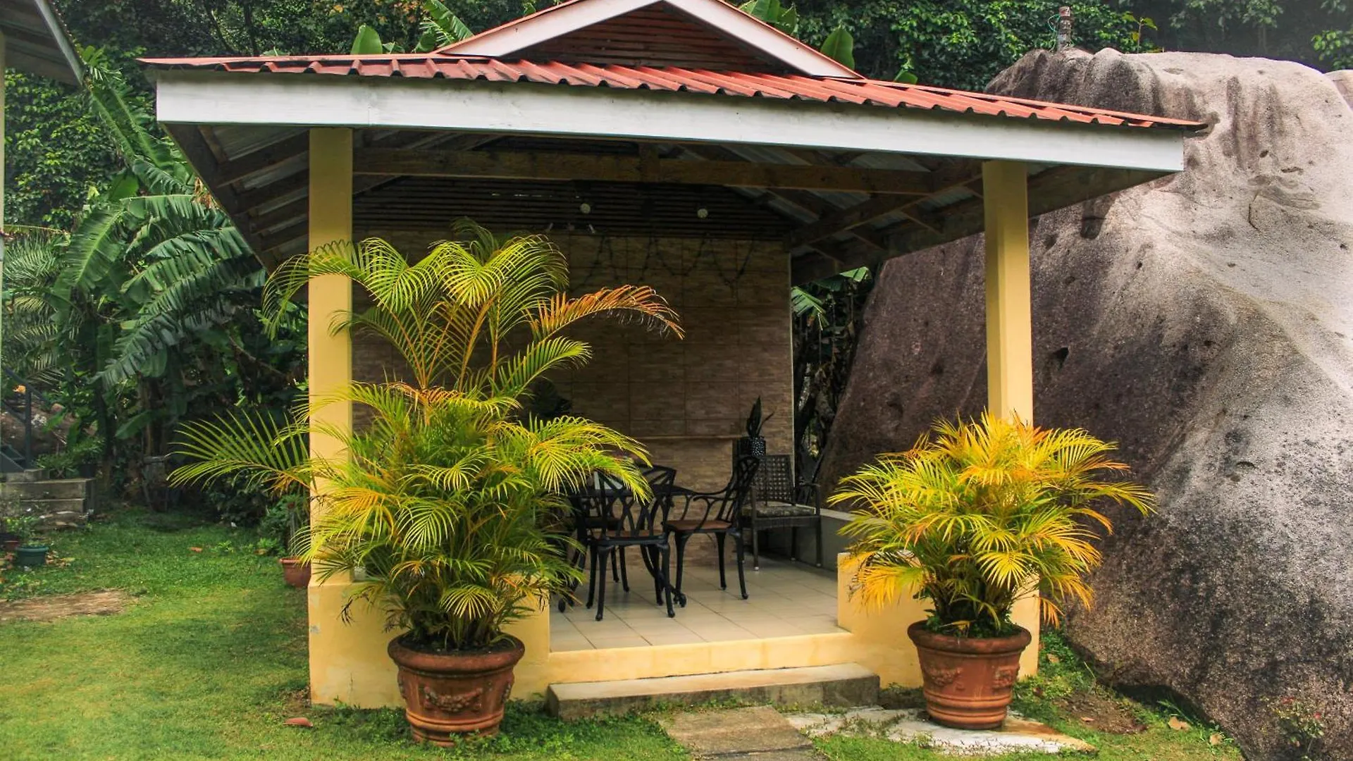 Forest Lodge Guest House Bel Ombre 3*,  Seychelles